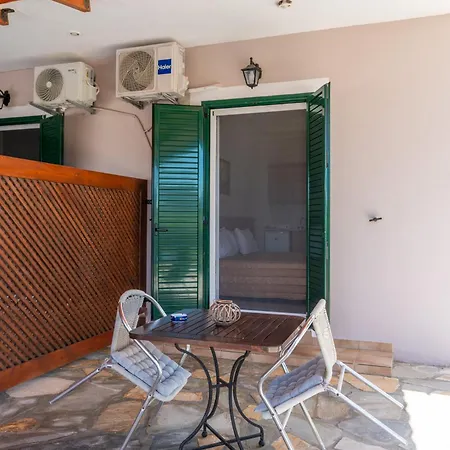 Apartament Synodinos Lixouri