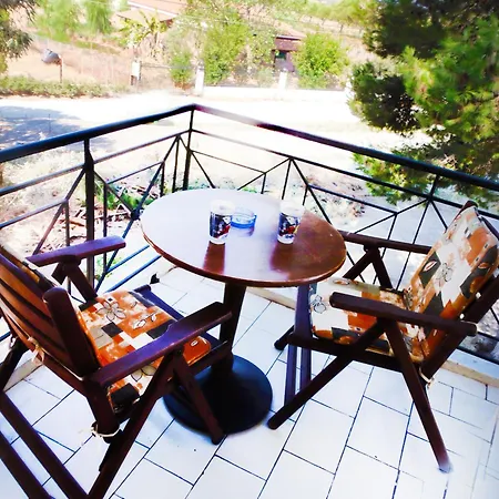 Апартаменты Synodinos *